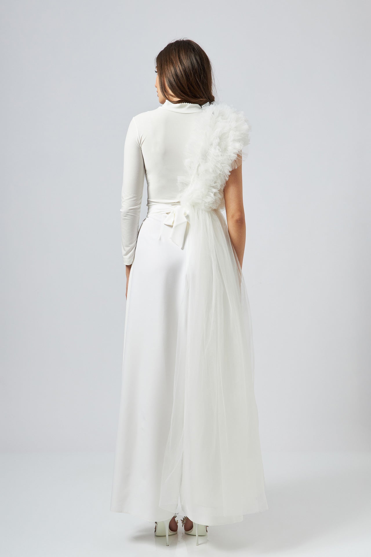 Body Alb Asimetric Cu Detalii Din Tulle