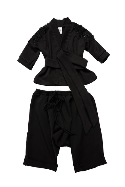 Kimono copii negru din stofa brodat manual