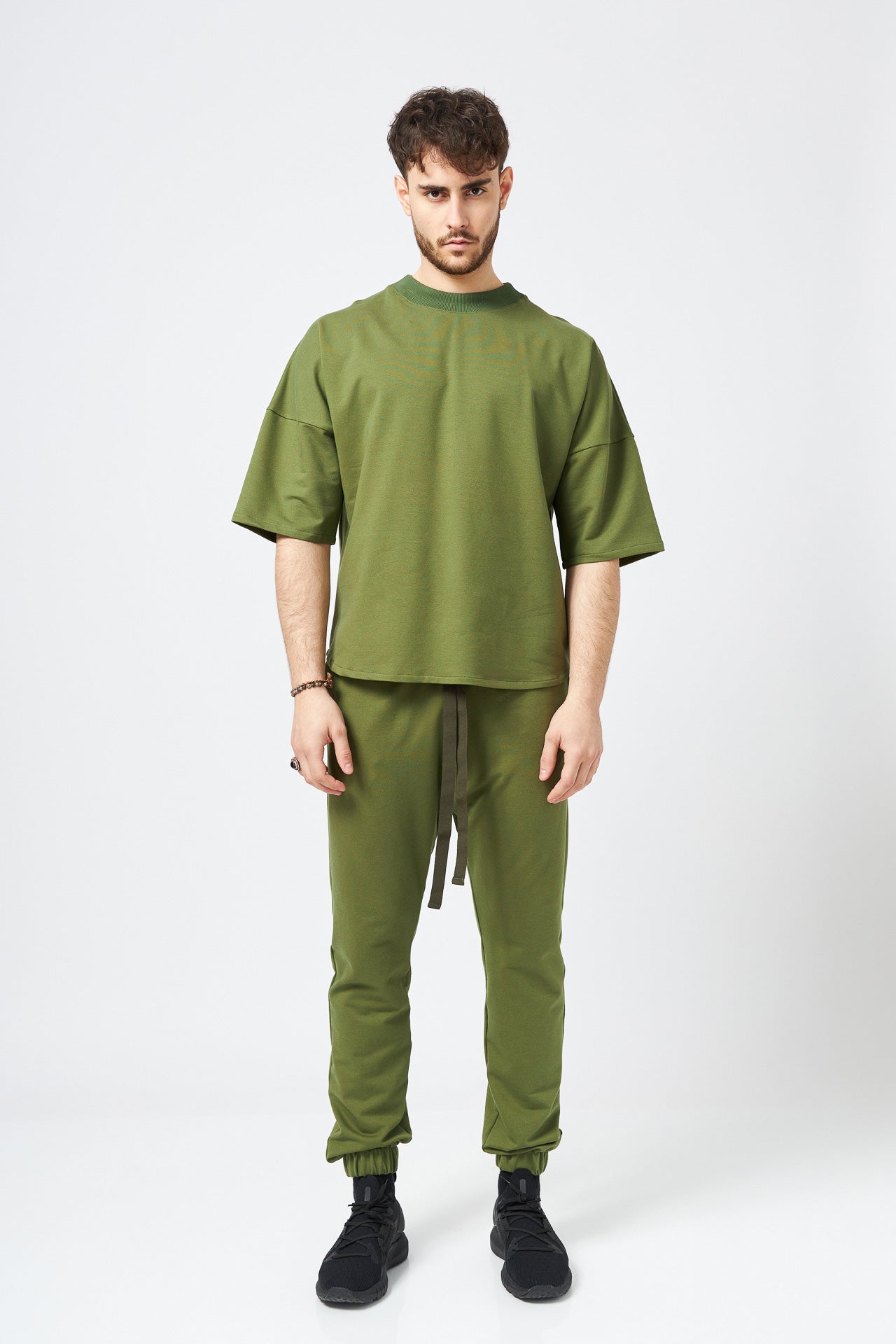 Tricou barbatesc oversized kaki