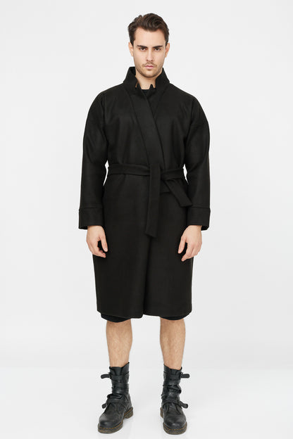 Palton negru tip kimono din amestec de lână